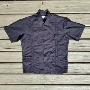 RENATO BLACK Classic Short Sleeve GUYABERA with pockets and detailing